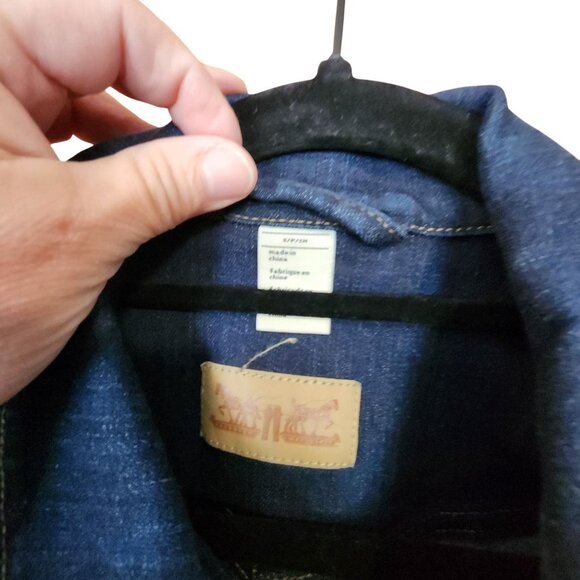 Levis Womens Classic Blue Denim Jean Jacket Size M - Picture 3 of 3